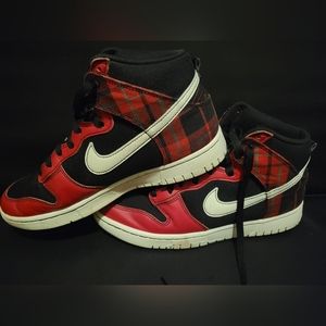 Nike dunks high retro se